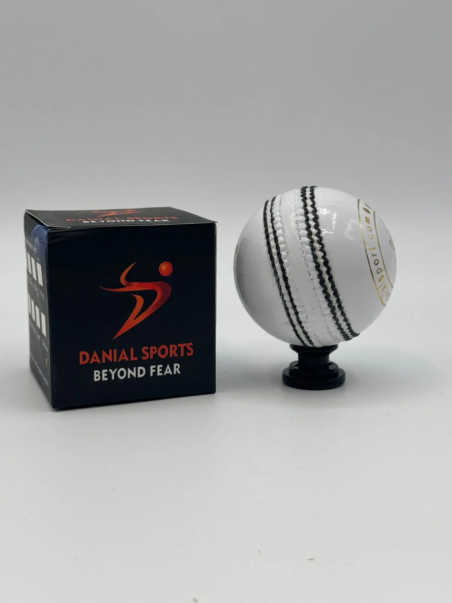 DS Cricket Ball-40 Over - Image 3